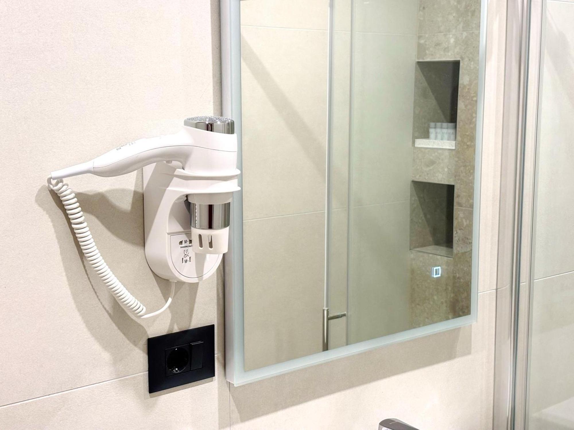 Marthinis Luxury Suites Split Extérieur photo