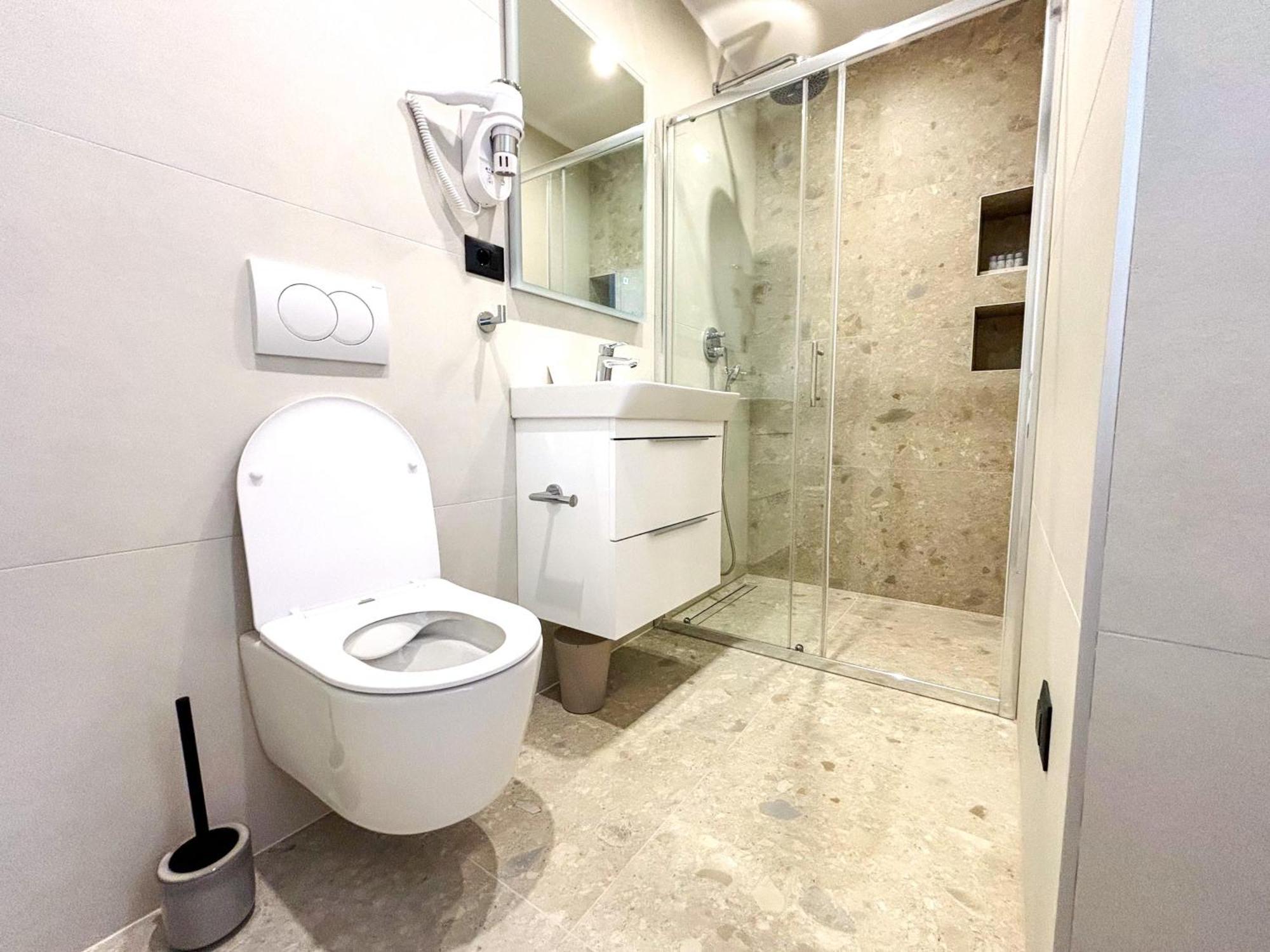 Marthinis Luxury Suites Split Extérieur photo